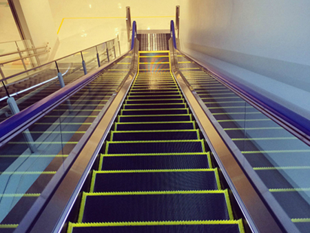 乐鱼体育在线地址app:报导后30天停运超3月的佛山南桂路A2口上行扶梯修正